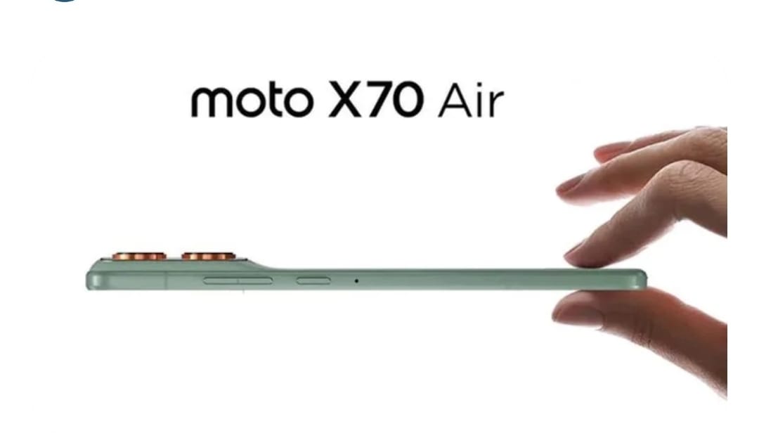 Moto-x70-Air.